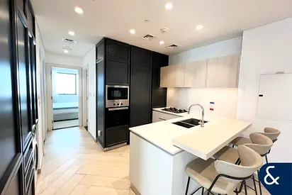 Fully Furnished | Vacant Now | Corner Unit