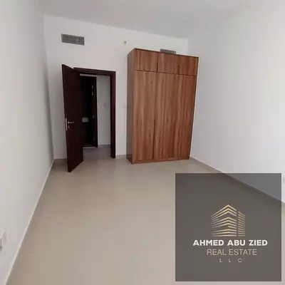 Luxury brand-new 2BHK apartment for annual rent in Al Ameera Village, Ajman. Features 3 bathrooms in a prime location next to Al Hamidiya Park. Full m