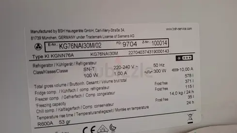 Siemens iq700 bottom freezer 75cm 
Same like new price 2700