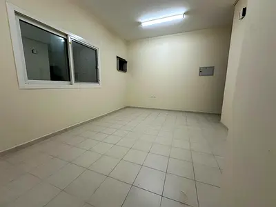 Spacious studio flat in Al Butina for families window ac central gas free parking