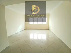 Huge 2bhk with maidroom, wardrobes and both master bedrooms