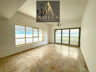 HOT DEAL 30 DAYS FREE SPACIOUS TWO BHK WITH BALCONY ON A VERY PRIME LOCATION ONLY FOR FAMILY