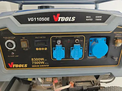 VTOOLS Gasoline Generator 8300W - Model VG11050E