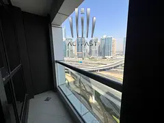4 Cheques | Amazing Open View | Vacant on August 5