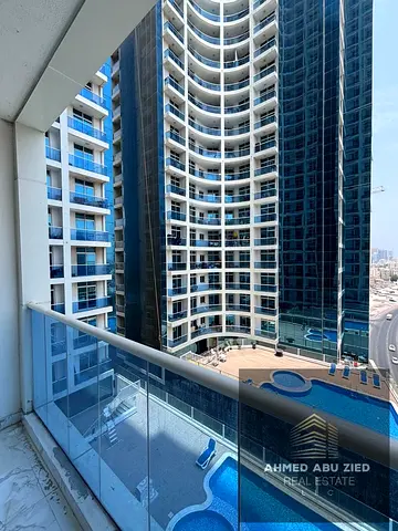 Luxury 2BR furnished apartment with a spacious hall in Oasis Towers, Al Rashidiya 1 – Mina Street, Ajman. Free parking, pool and gym, close to schools