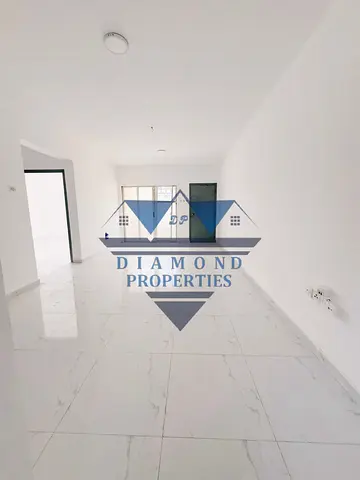 ABU SHAGARAH 2BHK APARTMENT//GOOD LOCATION NEAR BY PARK RENT ONLY 30K