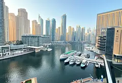 Panoramic Marina View | Large Living Room