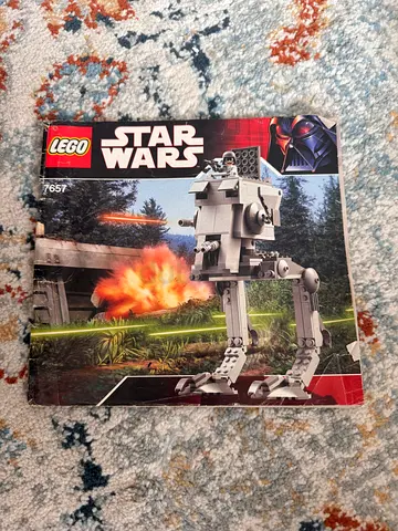 LEGO Star Wars AT-ST Walker 7657 - 2007 Retired