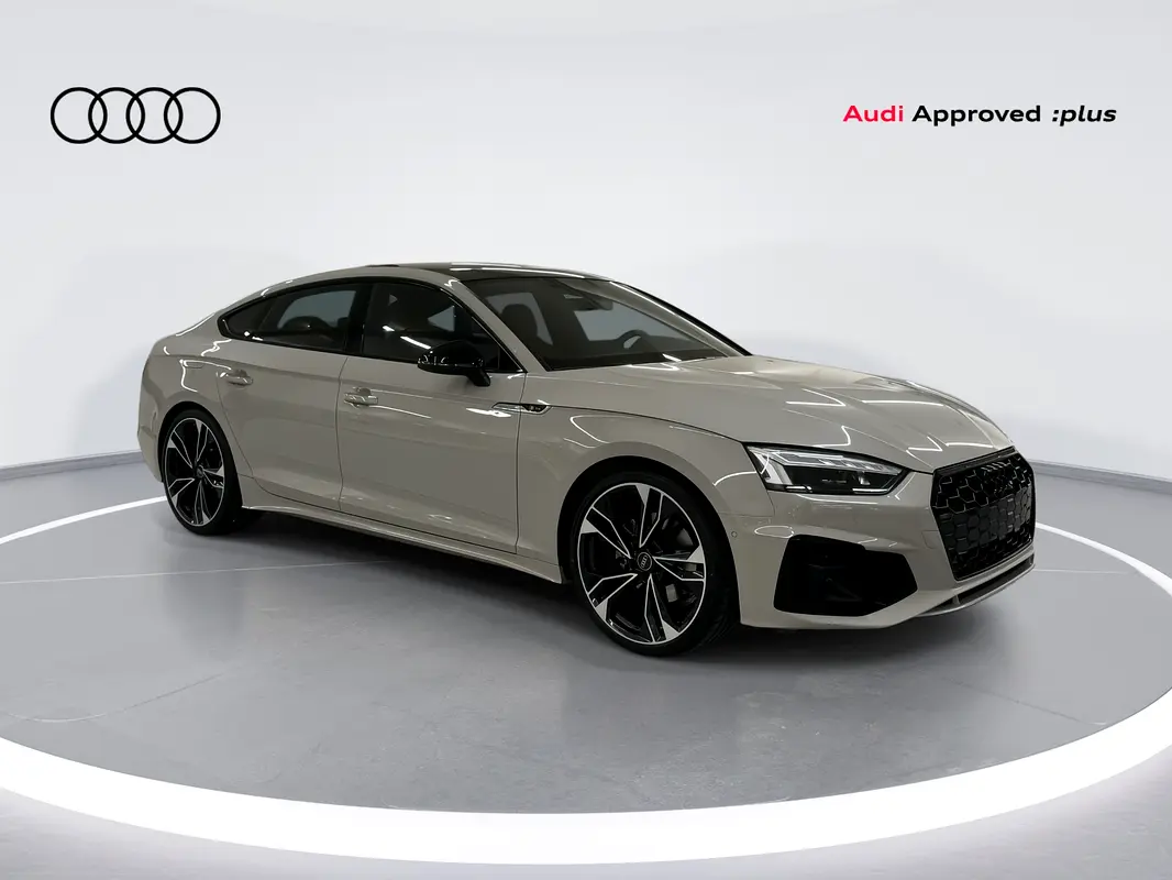 Audi A5 2025 — photo 1 of 17