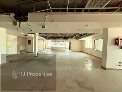 Office - Prime location - suitable for All kinds of businesses - Easy Access For Dubai and Ajman