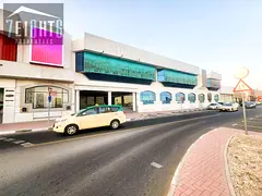Main road || Easy access || Spacious || Suitable for garage and furniture