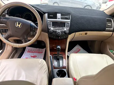 Urgent sale Honda Accord 2007 VTi-L GCC Specs