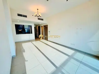 Premium 1 BR | Downtown View | Chiller Free