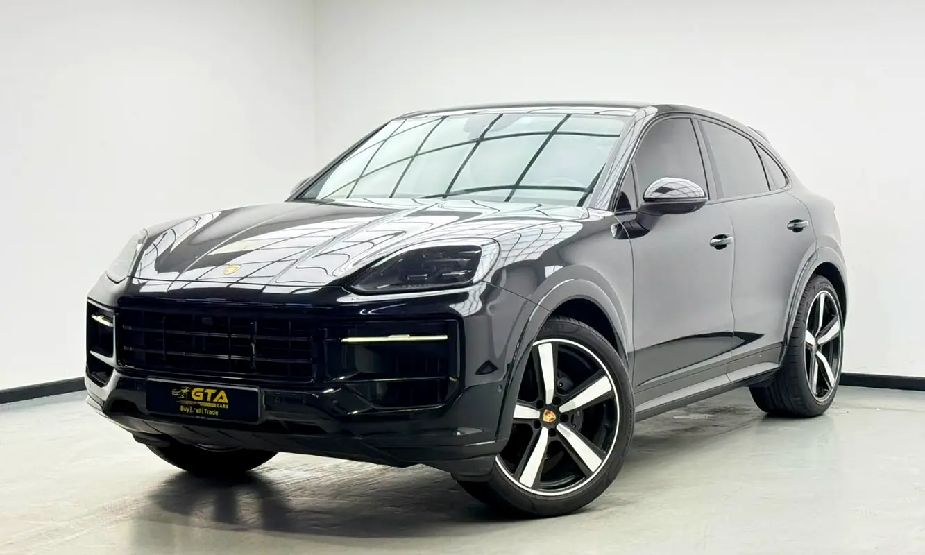 Porsche Cayenne 2025 — photo 1 of 17