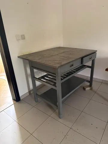 Work bench kitchen iland