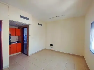 Studio in Al Ghuwair | 17,000 AED | Ready to Move