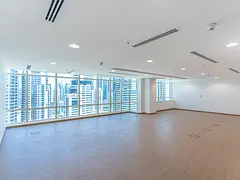 MARINA VIEW | VACANT NOW | BRIGHT OPEN LAYOUT