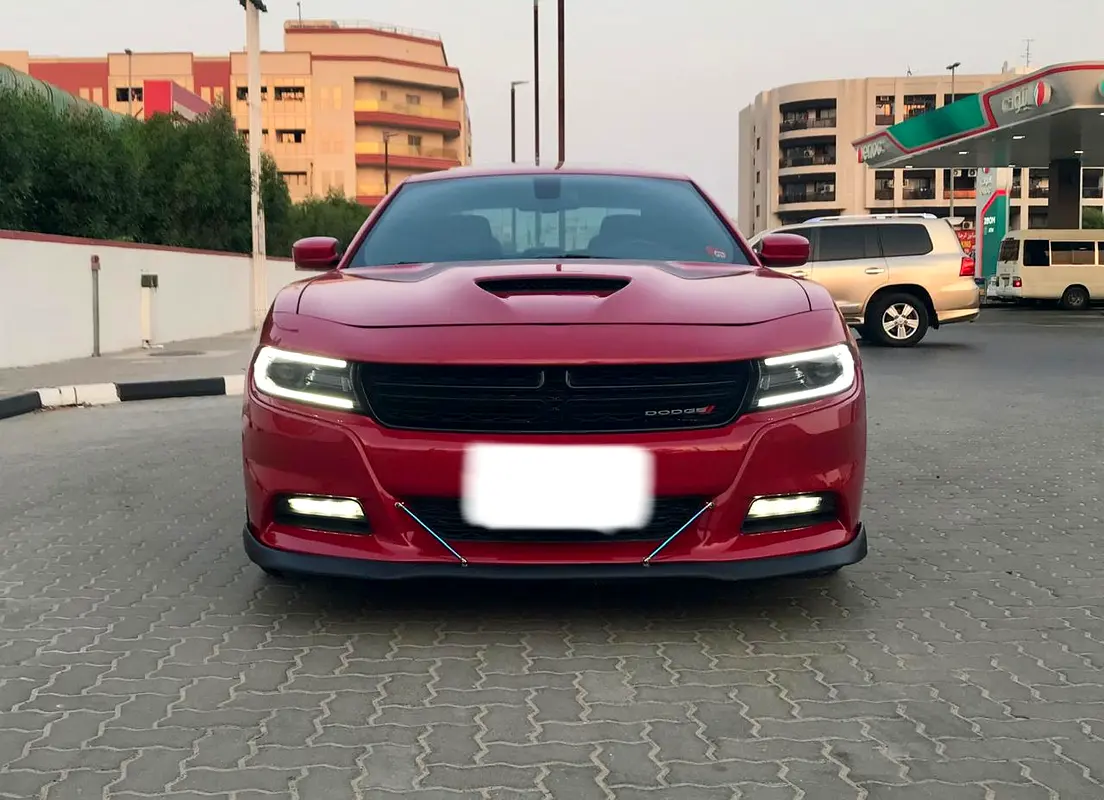 Dodge Charger 2016 — photo 1 of 4