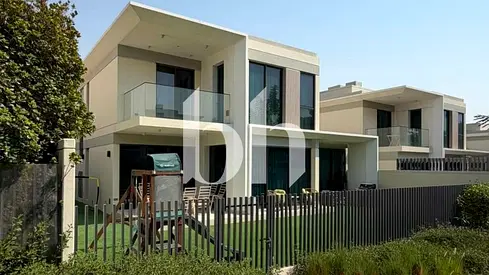 Greenbelt | Large Plot | Vacant on Transfer