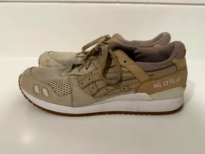 GEL LITE SNEAKERS ASICS TIGER SIZE 9 ORIGINAL