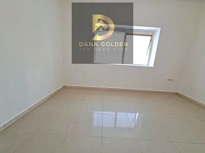 studio available prime location family building good managment cheap price