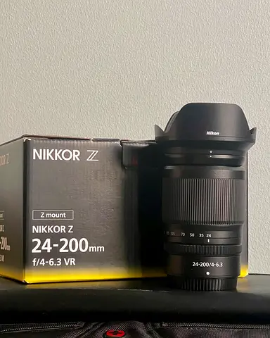 Nikon Z 24-200mm f/4-6.3 VR Lens – Flawless, Like New Condition!