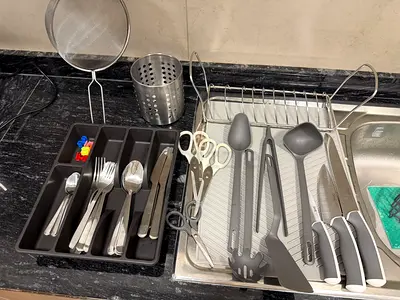 Kitchen Utensils - Brand New- 100 aed