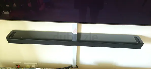 Bose Atmos Soundbar 900 with free wall bracket