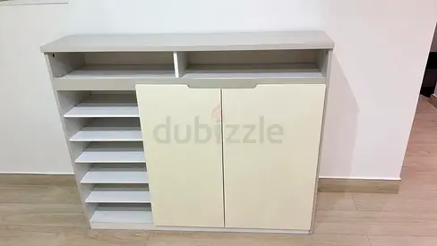 White Shoe Cabinet with Shelves and Closed Storage