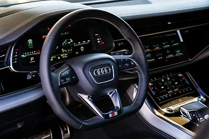 صورة مصغرة 9 لـ 2025 AUDI Q8