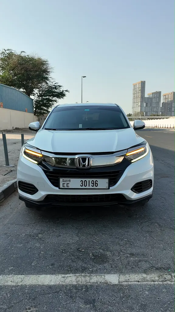 Honda HR-V 2020 — photo 1 of 14