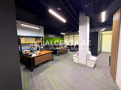Prime Location | Semi Fitted | Vacant