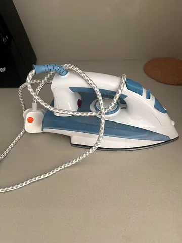 Steam iron steamer