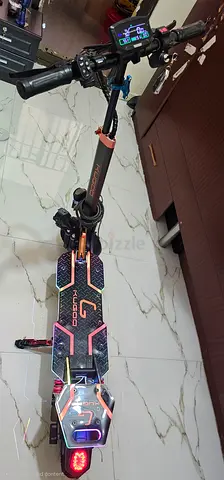 KuKirin T5 Plus Electric Scooter – Excellent Condition – AED 1,100