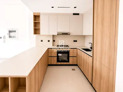 HUGE LAYOUT | LOW FLOOR | PRIME LOCATION