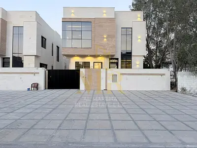 🏡✨ فيلا فاخرة للبيع في الهليو - عجمان ✨🏡