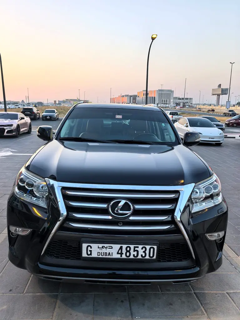 Lexus GX-Series 2014 — photo 1 of 6