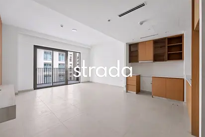 UPGRADED I VACANT I COMMUNITY VIEW