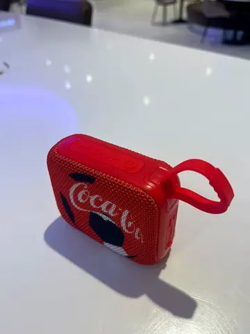 LIMITED EDITION SPECIAL Red Coca-Cola Portable Bluetooth Speaker jbl