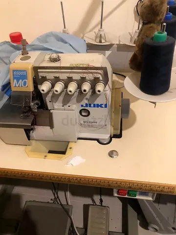 Juki Industrial Overlock / Serger Sewing Machine with Table