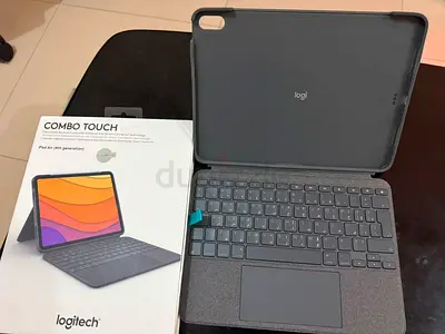 Logitech Combo Touch Keyboard Case for iPad with Trackpad (iPad Air 4th/5th Gen M1/M2)
