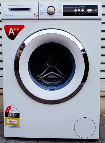Hoover 7kg washing machine, white in color,  condition is perfect working.