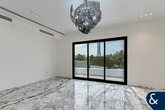 Main Lake View | Expansive Plot | 5BR Villa
