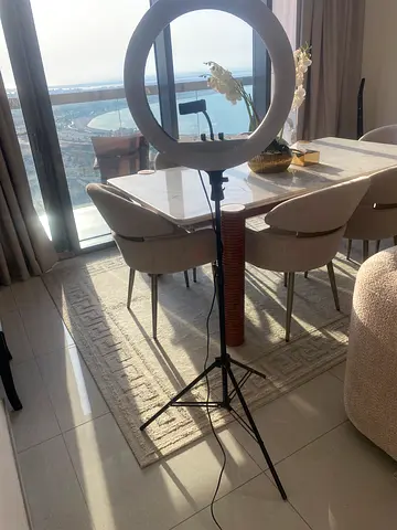 Ring light