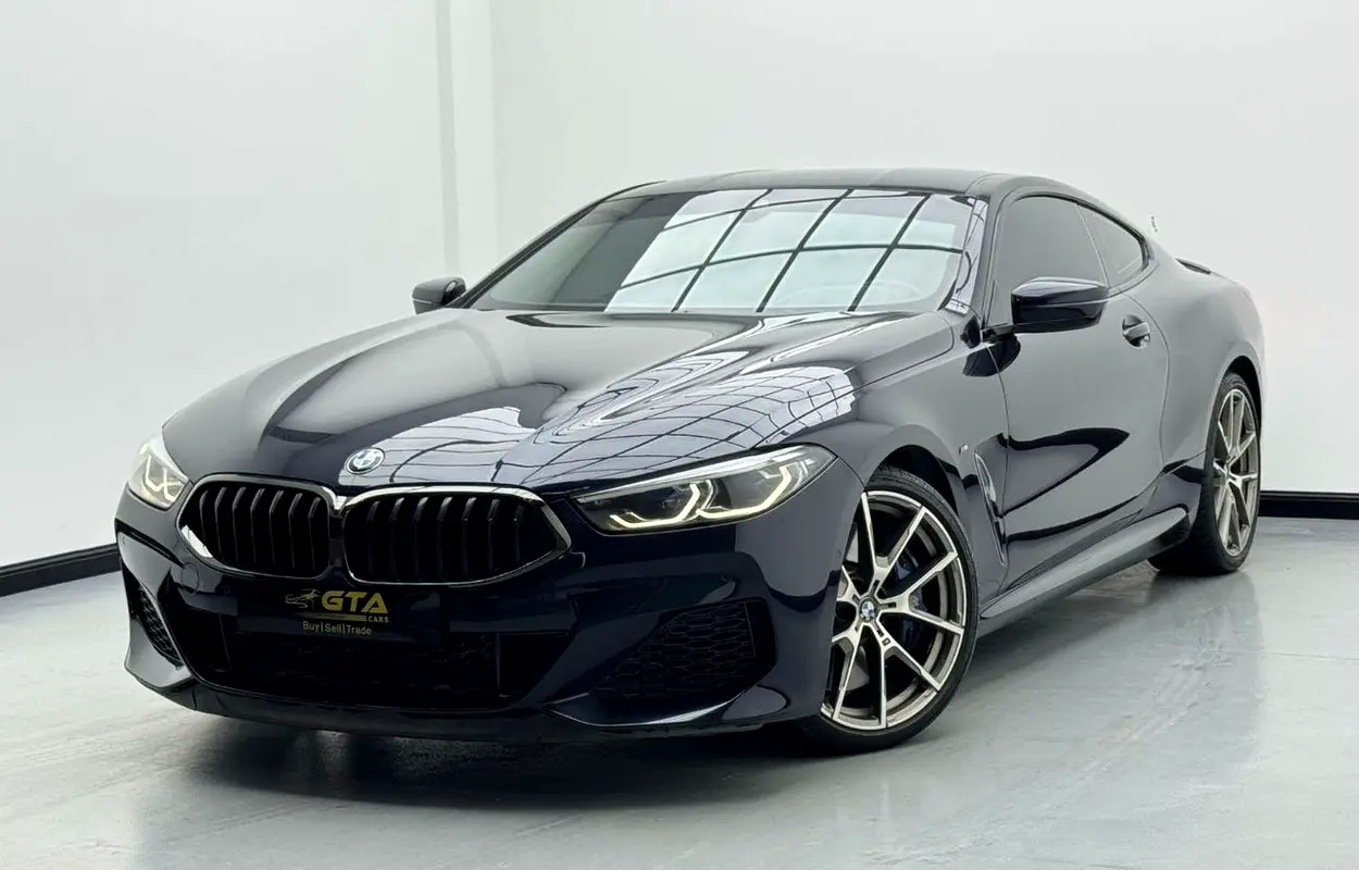 BMW 8-Series 2019 — photo 1 of 14