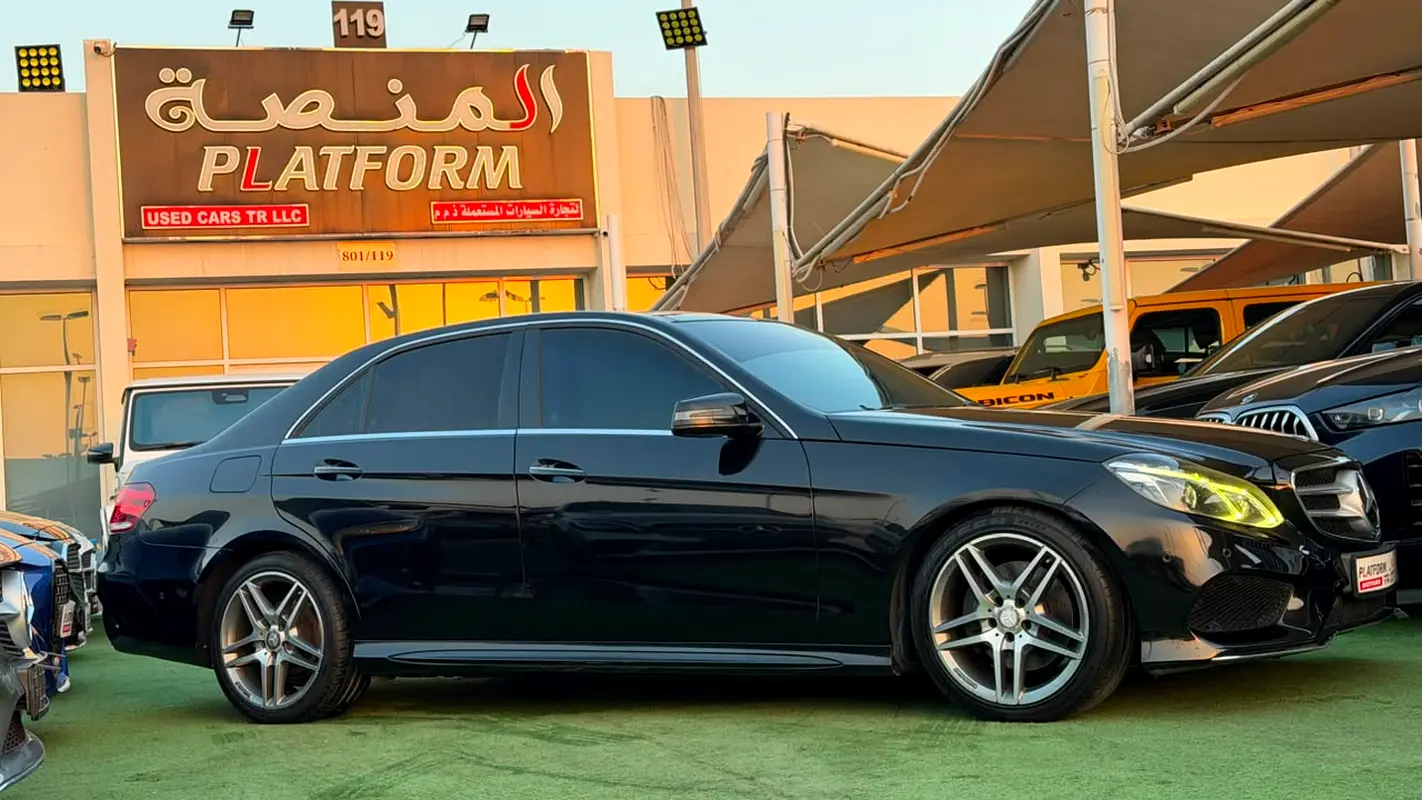 Mercedes-Benz E-Class 2015 — photo 1 of 20