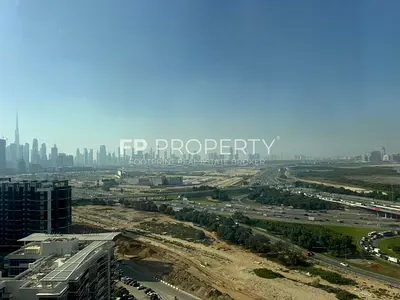 VACANT | BIG LAYOUT |BESYT VIEW