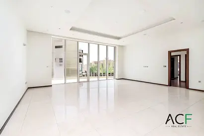 Spacious Layout | Beach Access | Sea Views