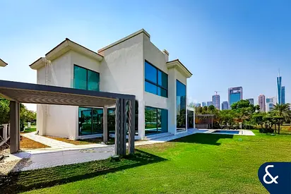 Turnkey Extended 5 Bed Villa | Skyline Views