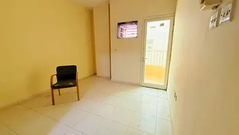 Lavish 1Br with Balcony Near Galaxy Market Old Muwailah Family Building ready to move…